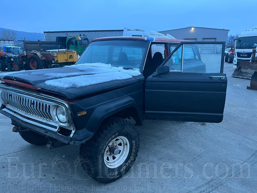 Jeep Cherokee rv 1978 benzin 118kw 4x4 s