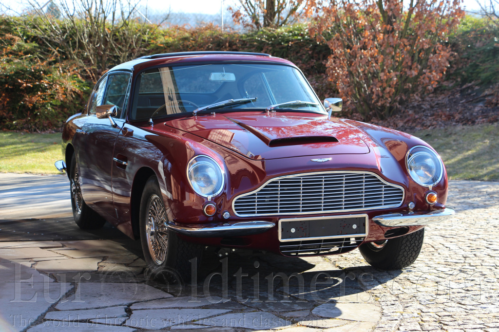 1967 Aston Martin DB6 Vantage Sports Sal