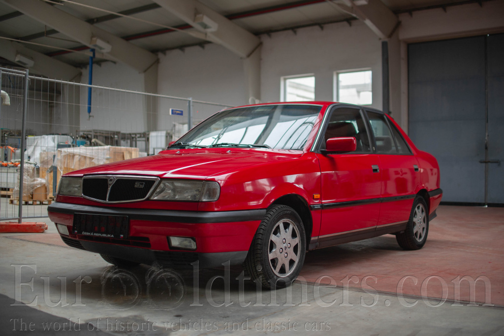 Lancia dedra 1992