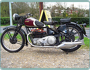 (1931) Ariel Square-Four 597ccm