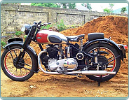 (1951) Ariel 500 ccm twin was Tele Plunger