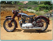 (1948) Triumph 5T Speed Twin 498 ccm