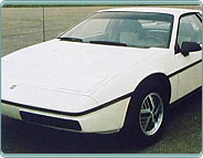 (1984) Pontiac Fiero 2475ccm