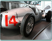 (1939) Auto Union V16 C-D Bergrennwagen