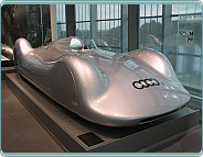 (1937) Auto Union V16 C Stromlinien-Rennwagen