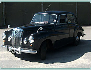 (1955) Daimler Conquest Century