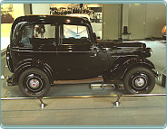 (1937) Datsun 16 Sedan